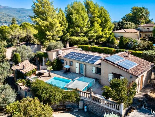 Propriété 6 pièces 154 m²