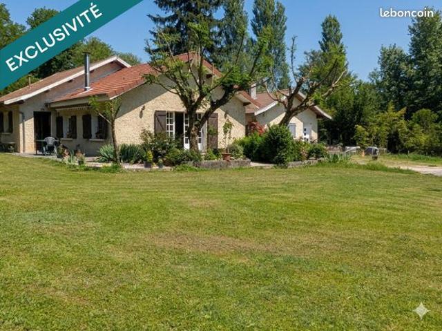 Propriété 6 pièces 154 m²
