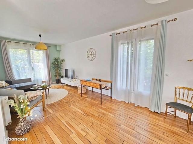 Propriété 6 pièces 154 m²