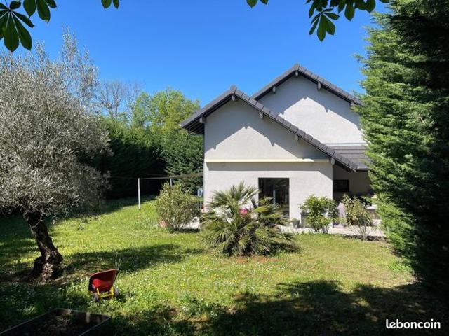 Propriété 6 pièces 154 m²