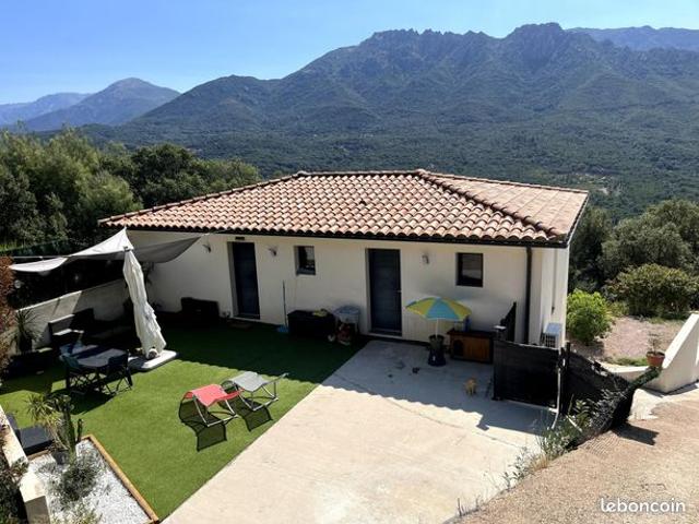 Propriété 6 pièces 154 m²