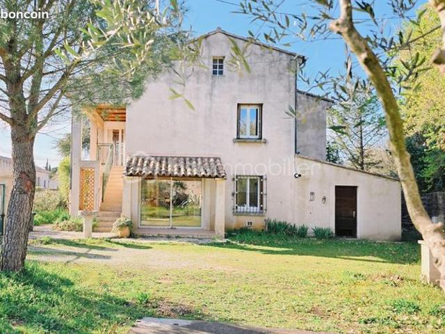 Propriété 6 pièces 154 m²