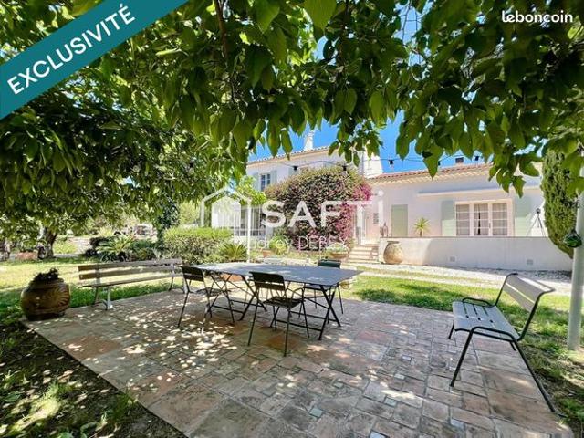Propriété 6 pièces 155 m²