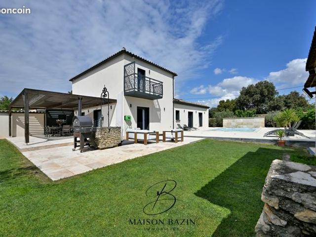 Propriété 6 pièces 155 m²