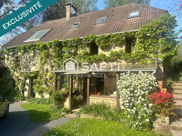 Propriété 6 pièces 155 m²