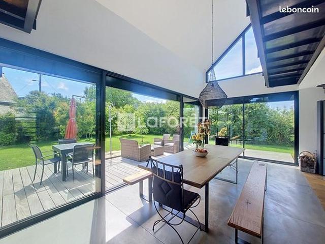 Propriété 6 pièces 155 m²
