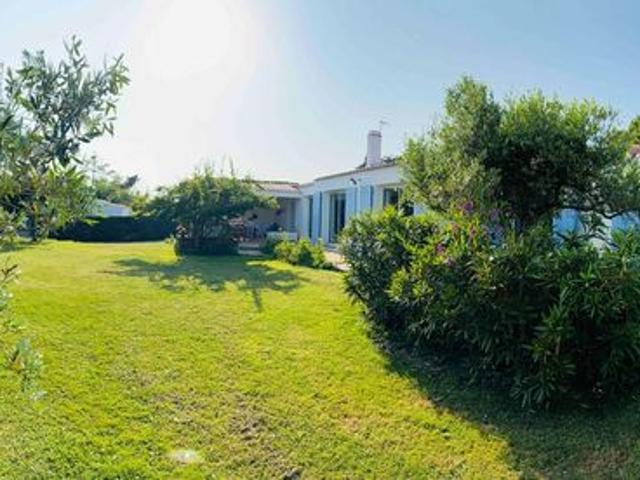 Propriété 6 pièces 156 m²