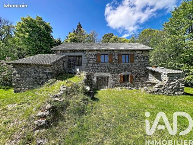 Propriété 6 pièces 156 m²