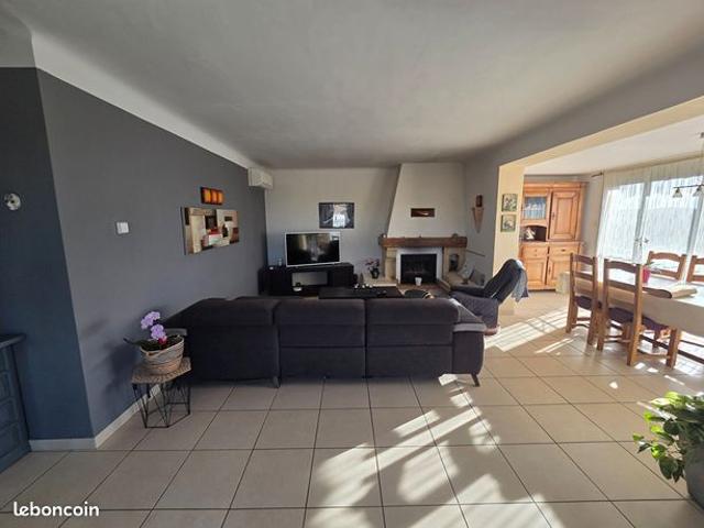 Propriété 6 pièces 156 m²