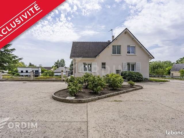 Propriété 6 pièces 156 m²