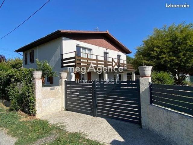 Propriété 6 pièces 156 m²