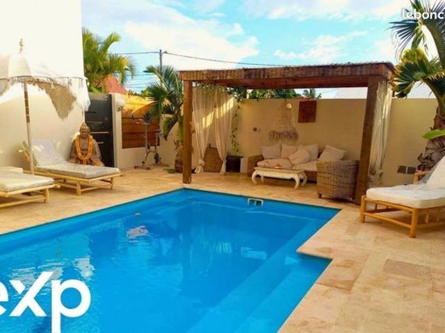 Villa 6 pièces 156 m²