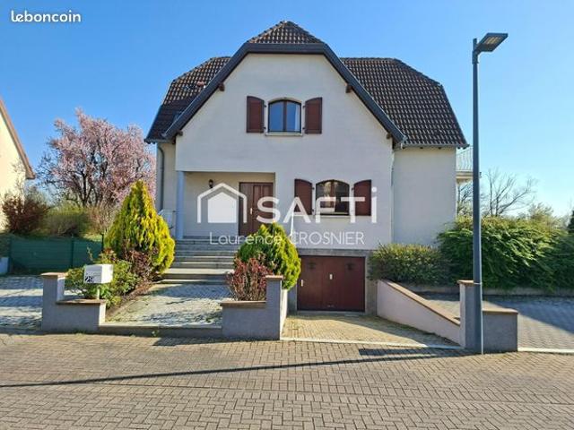 Propriété 6 pièces 156 m²