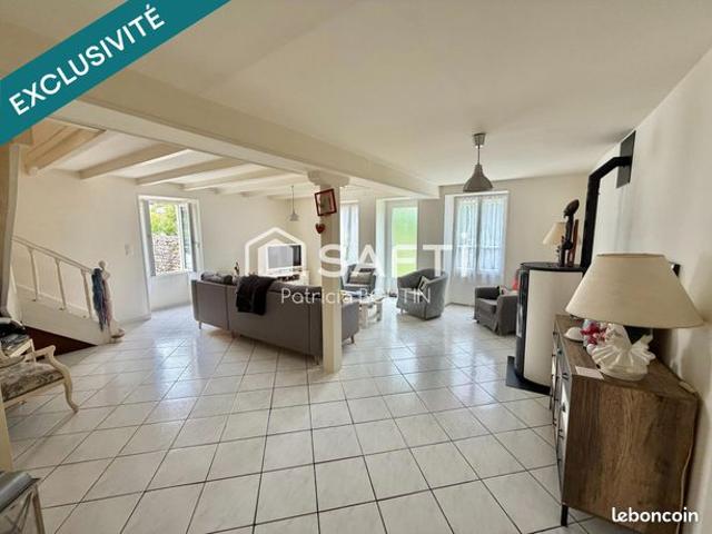 Propriété 6 pièces 157 m²