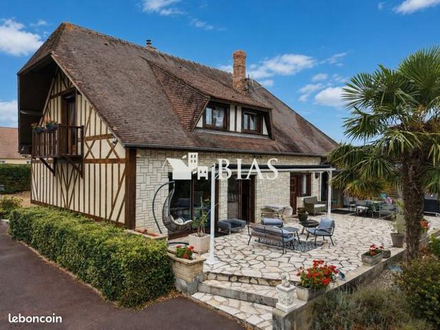 Propriété 6 pièces 157 m²