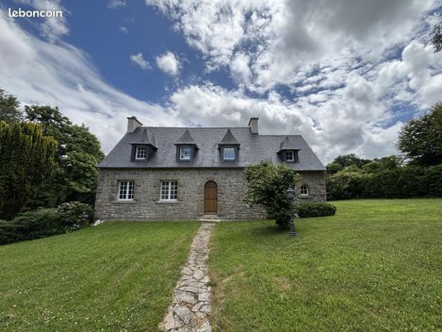 Propriété 6 pièces 157 m²