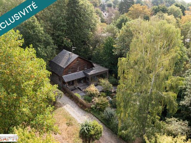 Propriété 6 pièces 158 m²