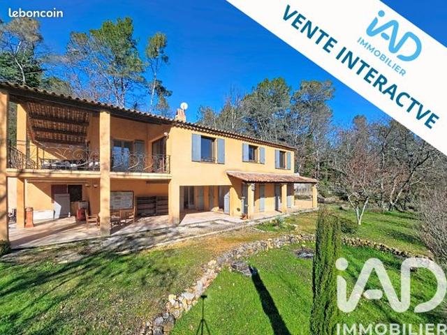 Propriété 6 pièces 158 m²