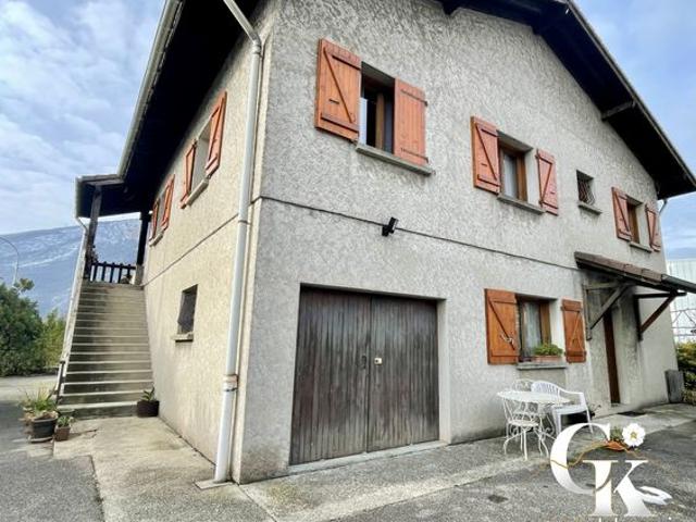 Propriété 6 pièces 158 m²