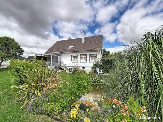Propriété 6 pièces 158 m²