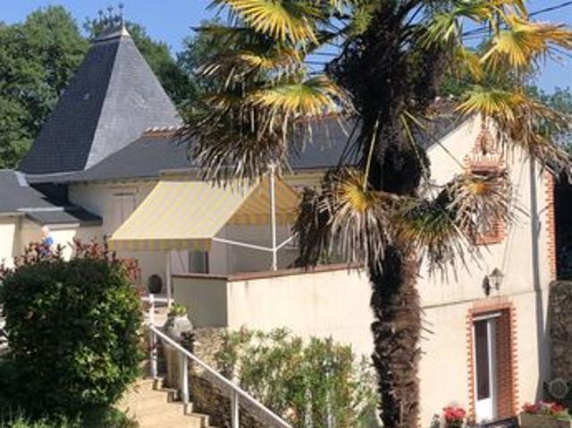 Propriété 6 pièces 158 m²