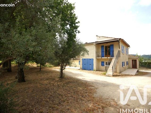 Propriété 6 pièces 159 m²