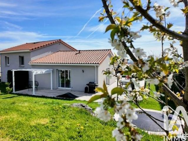 Propriété 6 pièces 150 m²