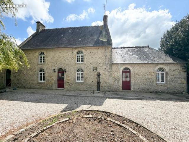 Propriété 6 pièces 150 m²