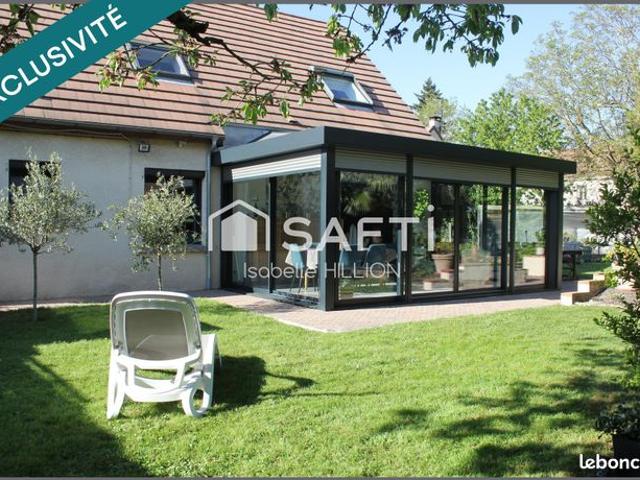 Propriété 6 pièces 150 m²