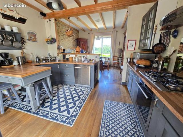 Propriété 6 pièces 150 m²