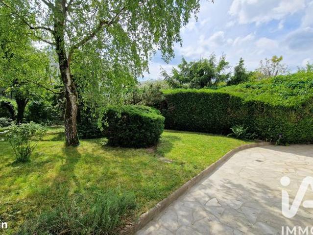 Propriété 6 pièces 150 m²