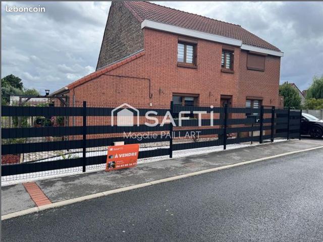 Propriété 6 pièces 150 m²