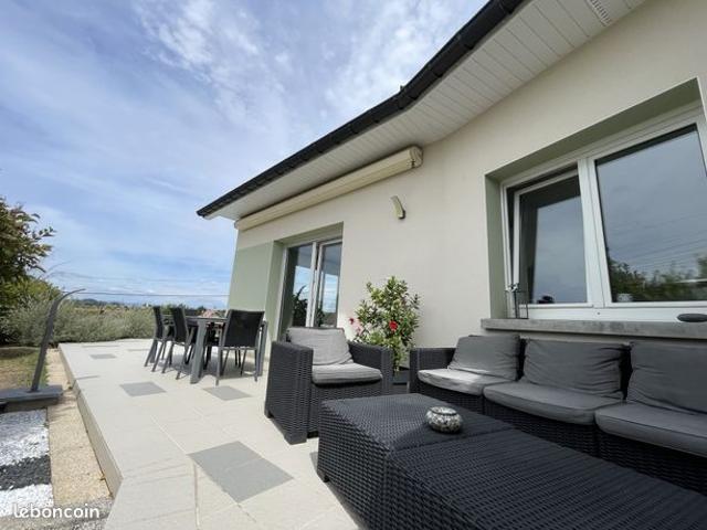 Propriété 6 pièces 150 m²