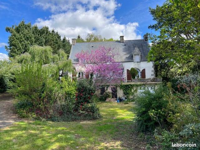 Propriété 6 pièces 150 m²