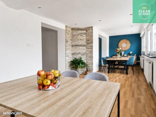 Propriété 6 pièces 150 m²