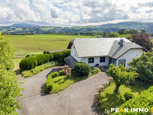 Propriété 6 pièces 150 m²
