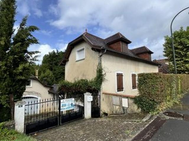 Propriété 6 pièces 150 m²