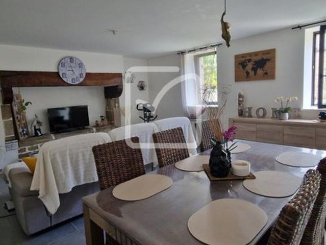 Propriété 6 pièces 150 m²