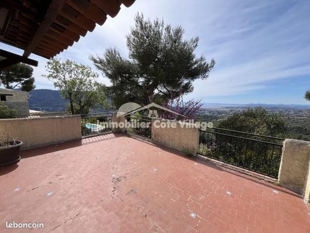 Propriété 6 pièces 150 m²