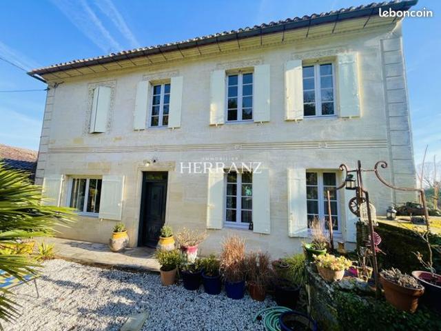 Propriété 6 pièces 150 m²