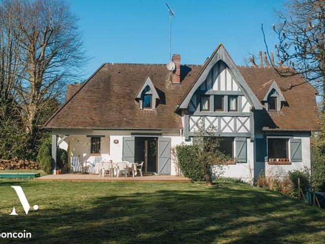 Propriété 6 pièces 150 m²