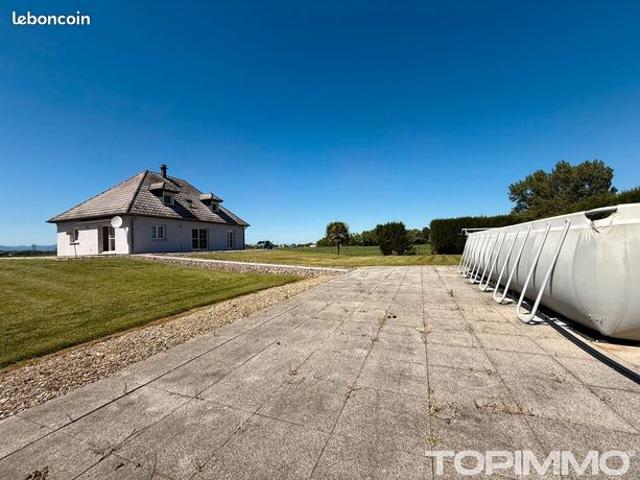 Propriété 6 pièces 150 m²
