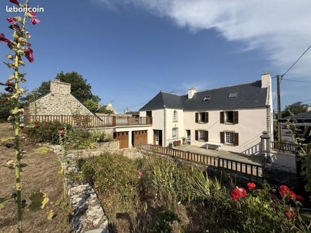 Propriété 6 pièces 150 m²