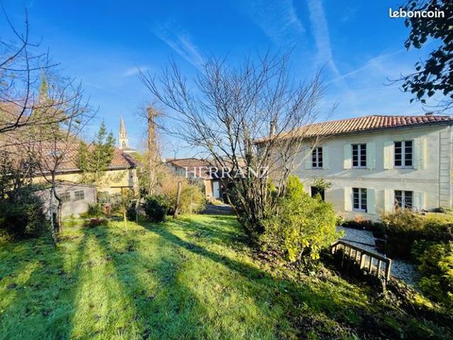 Propriété 6 pièces 150 m²