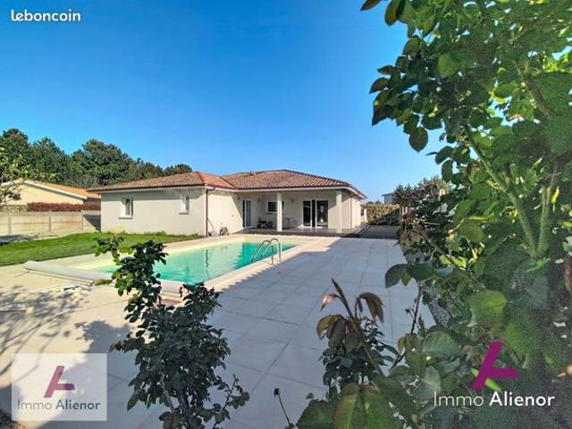 Propriété 6 pièces 150 m²