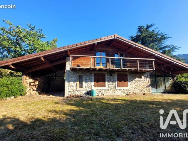 Propriété 6 pièces 150 m²