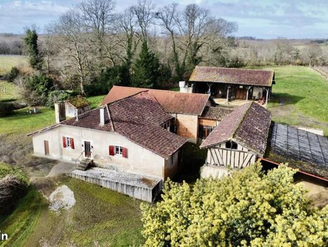 Propriété 6 pièces 150 m²