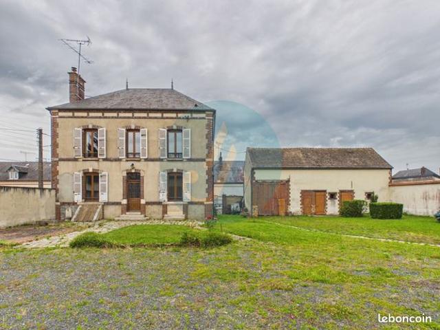 Propriété 6 pièces 150 m²