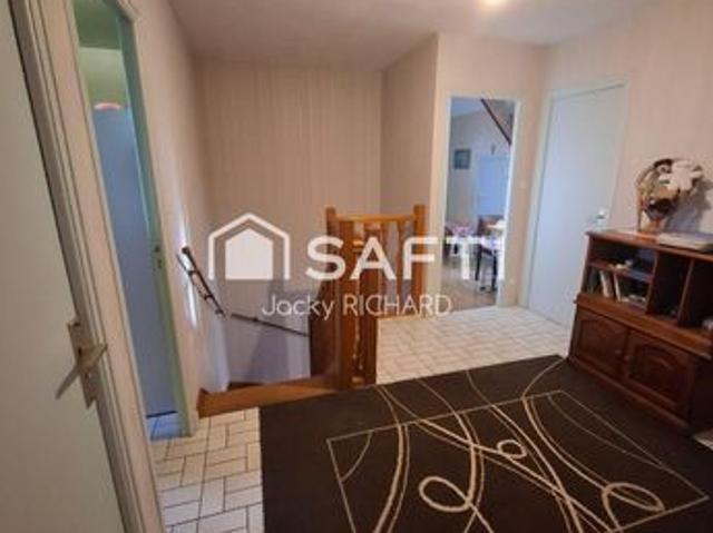 Propriété 6 pièces 151 m²