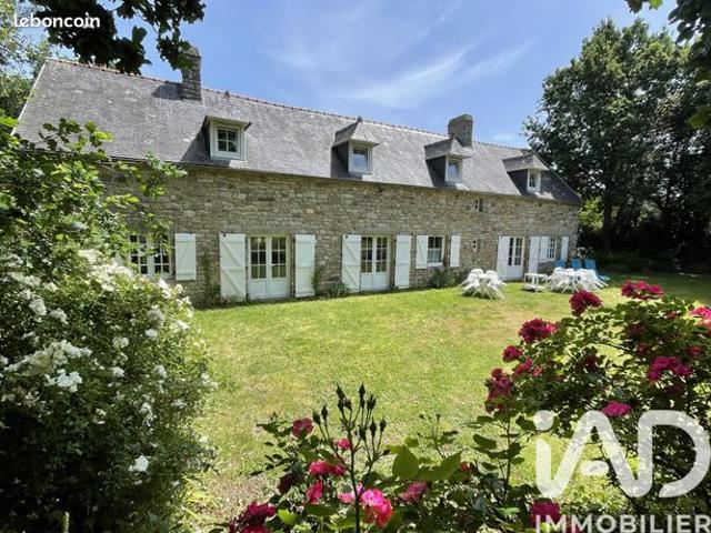 Propriété 6 pièces 151 m²